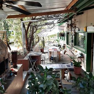 Xenia Bed & Breakfast